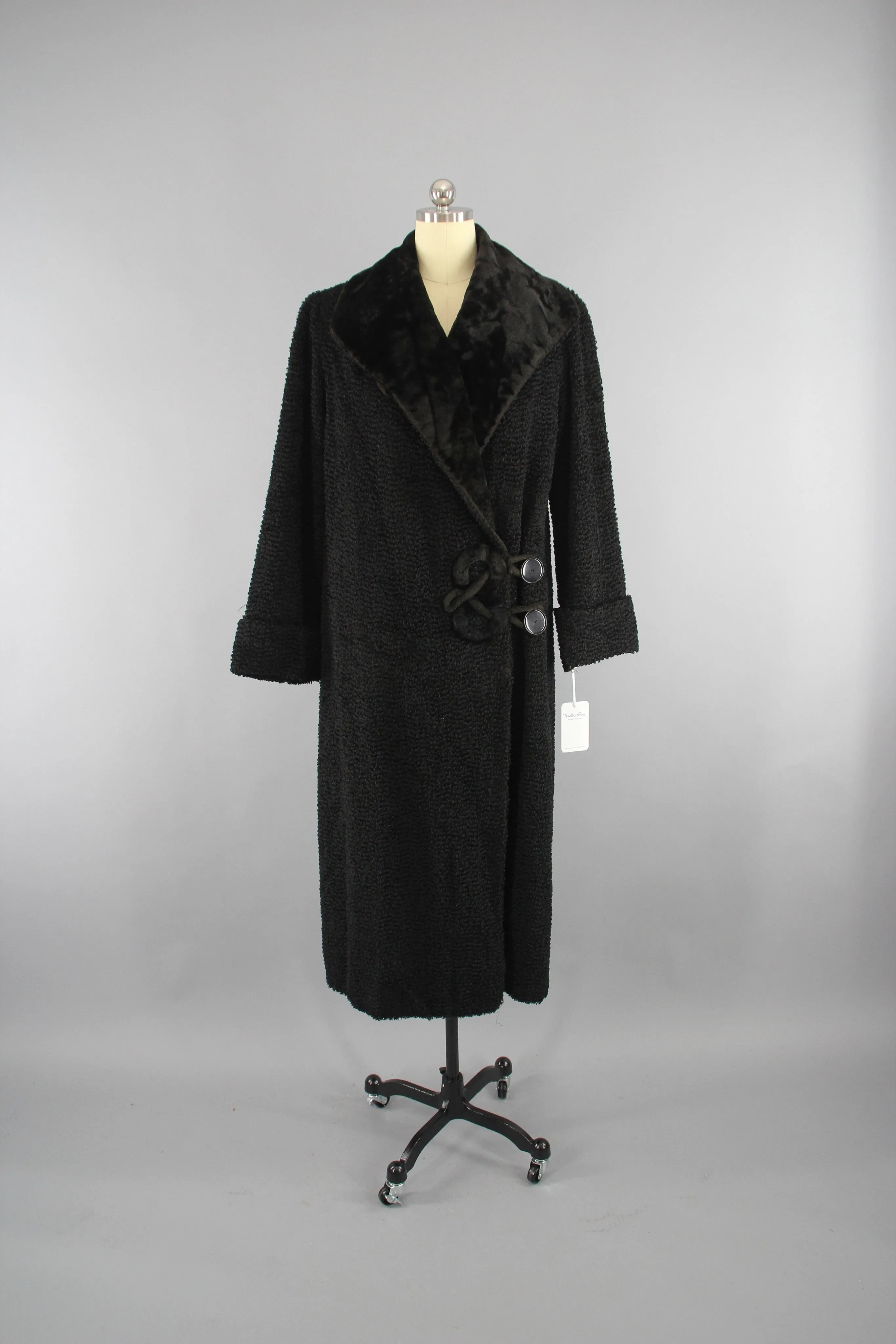 1910s Antique Vintage Edwardian Black Curly Persian Lamb Coat