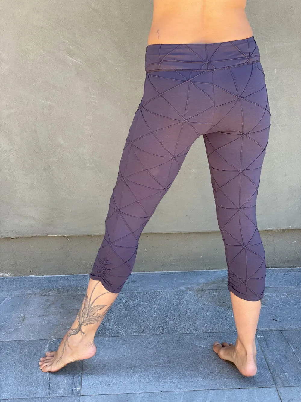 Bamboo Texture Capri Legging