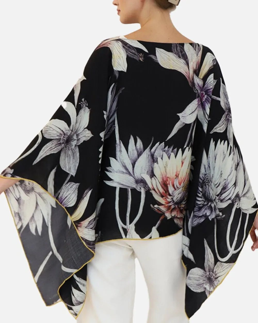 Black Dahlia Poncho