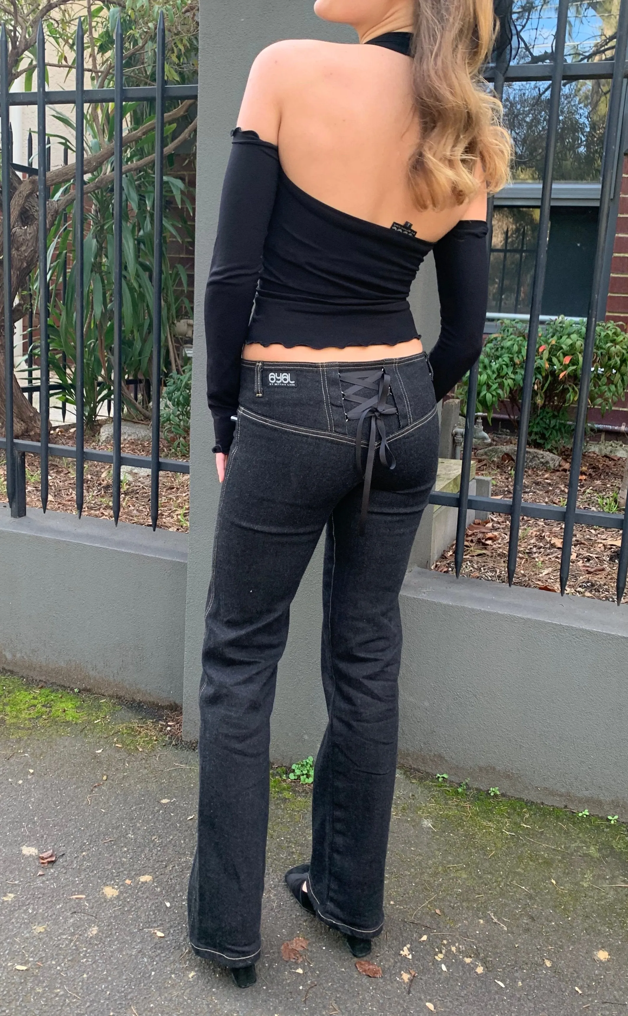 Corset Bootleg Jeans 2002. Low Rise. Stretch. Black Denim