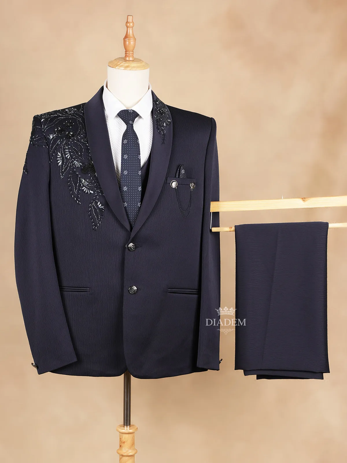 Dark Blue Coat Suit Set with Floral Embroidery Designs and Tie