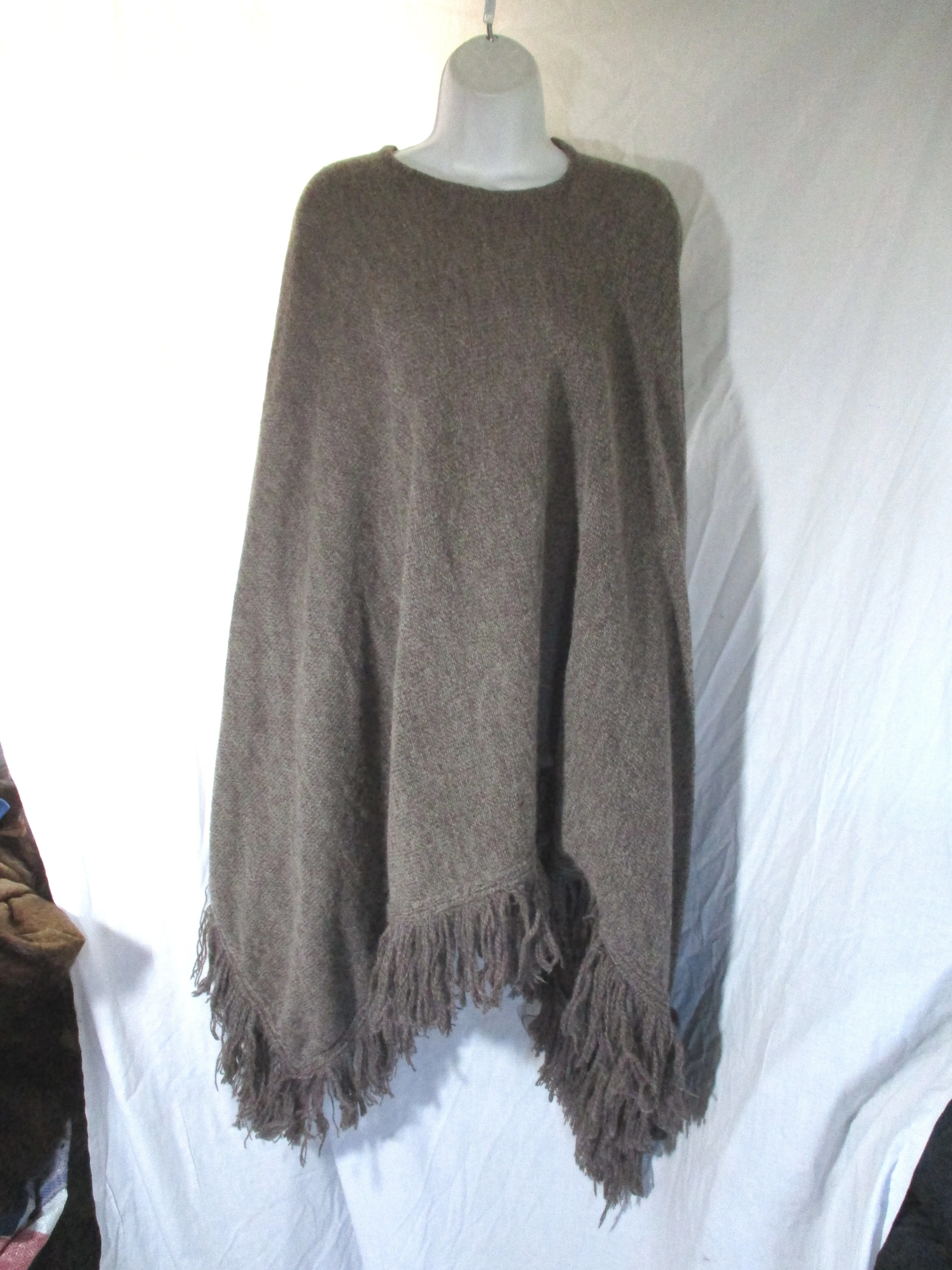 EUC Knit Fringe Blanket Poncho Cape Coat Jacket Knit Maxi Boho S