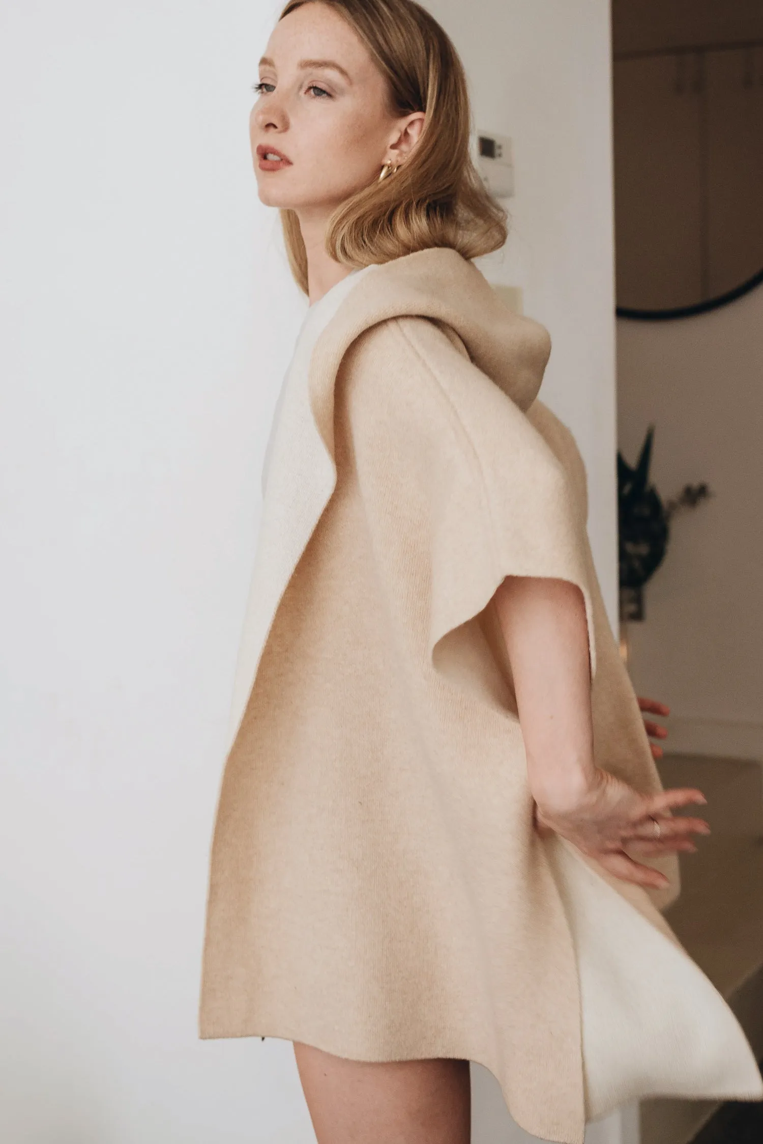 Hooded Poncho - Beige/Ivory