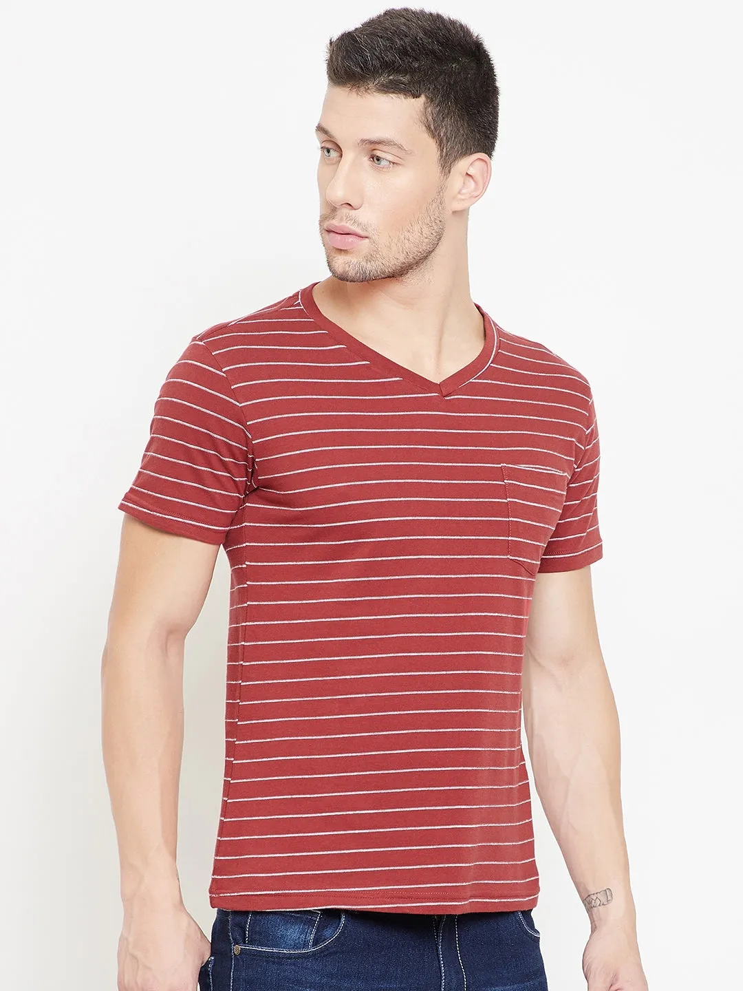 JUMP USA Men Red Striped V-neck T-shirt