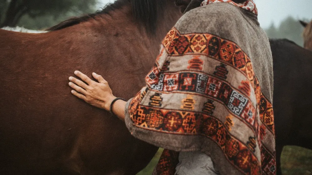 Kuscheliger Poncho ~ HOPI