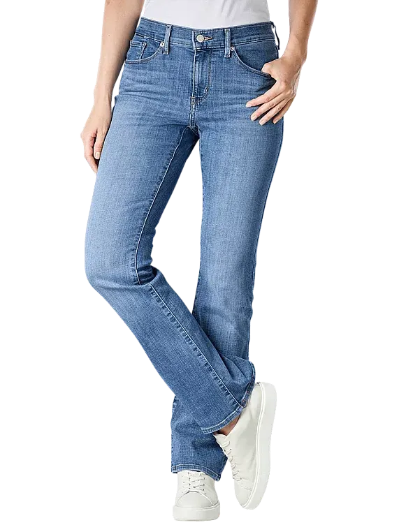 Levi's Women's Classic Strait-cut Jeans