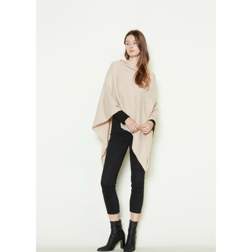 Look by M Basic Triangle Poncho Beige (Women's)