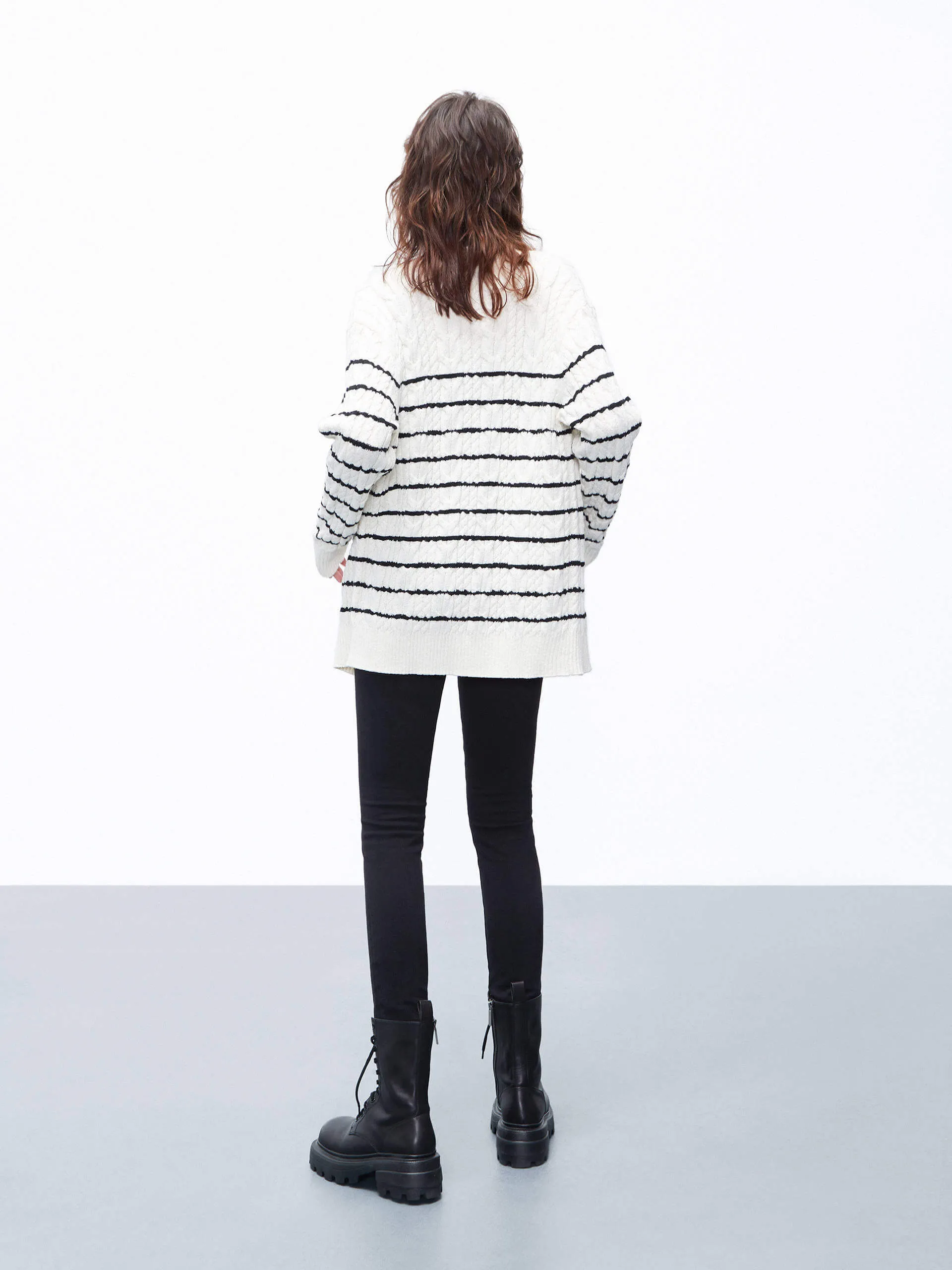 Loose Stripes Knit Cardigan