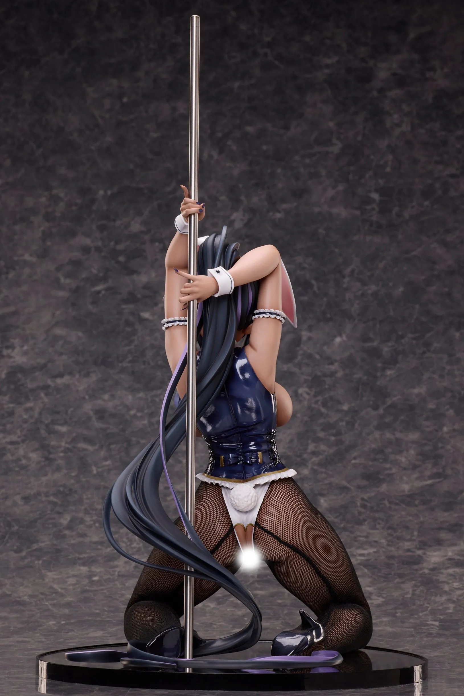 Mariabel Bunny Ver. 1/4 Scale Figure