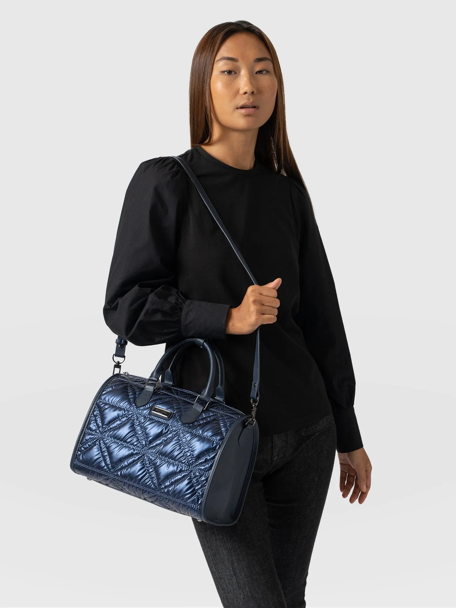 Quilted Maeve Duffle Bag - Metallic Navy