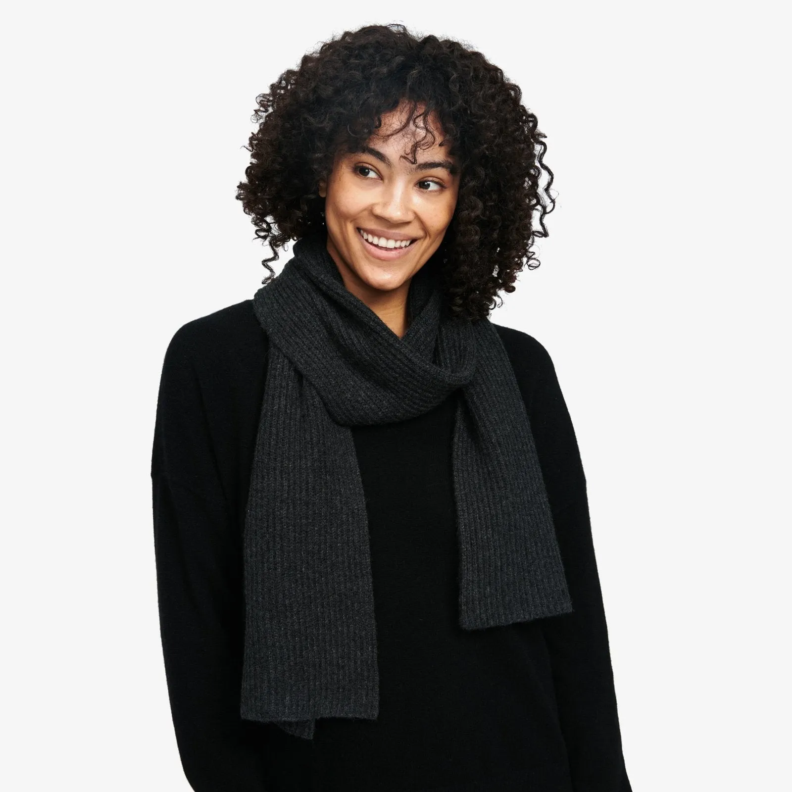 Signature Cashmere Ribbed Scarf