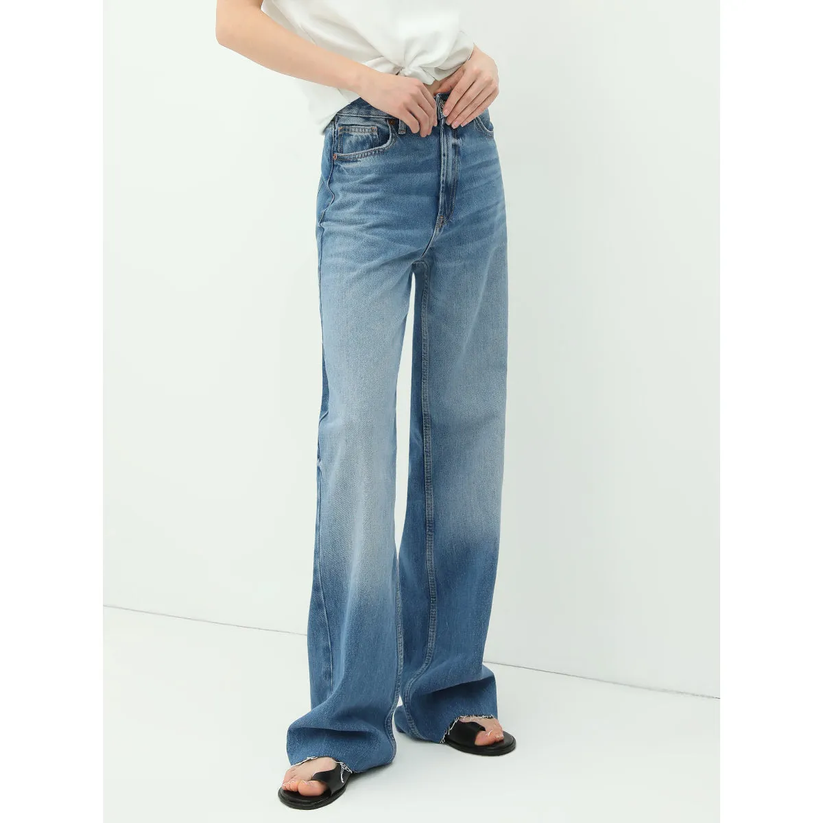 Stone Washed Straight Leg Blue Jeans