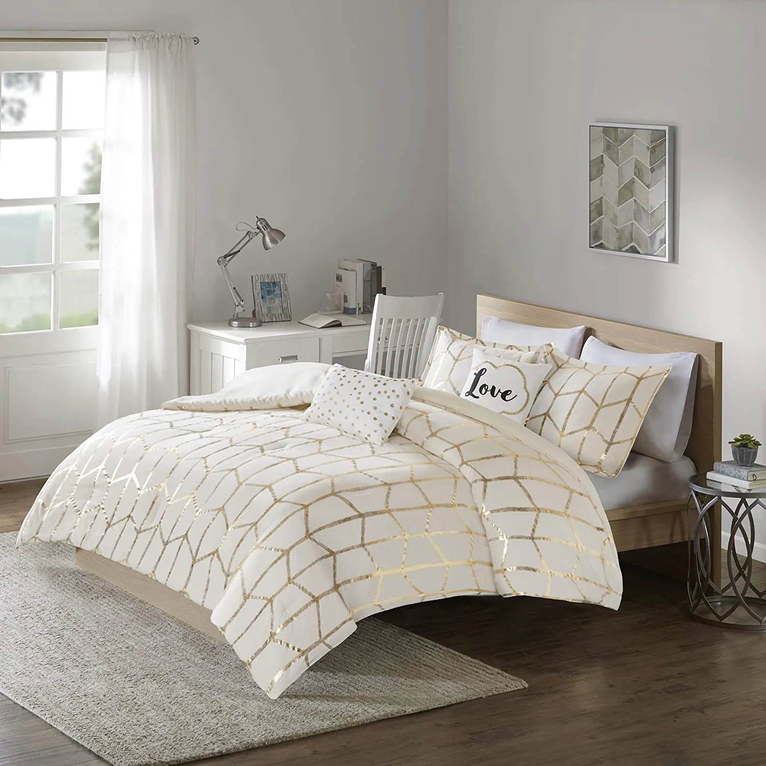 The Metallic Ivory Bed Set