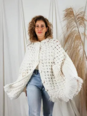 Vintage Vanilla Crochet Fringe Cape